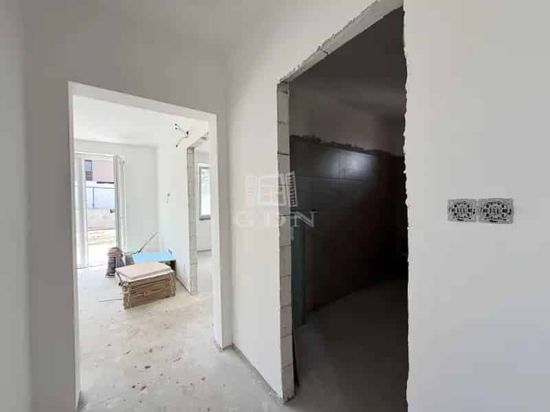 Ikerházfelek Toldiban 92-93 m2 1022 m2 telekkel