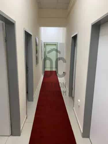 Debreceni eladó üzlethelyiség 165 m2 Belváros