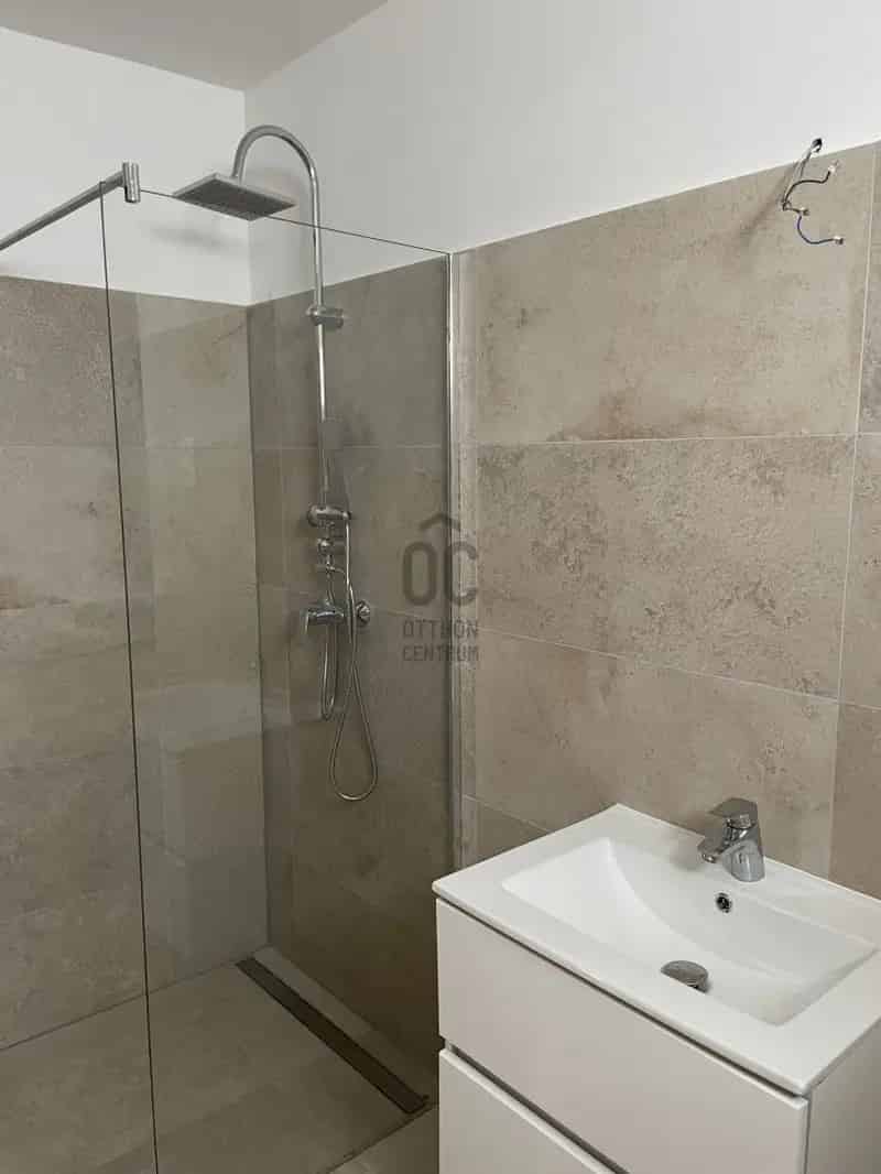Siófoki Vízparti Luxus Lakás Eladó