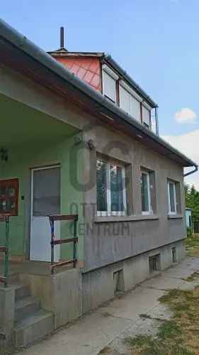 Várpalotai eladó lakás, DLK036525