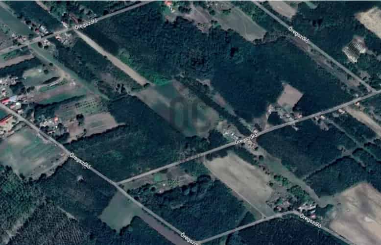 Farmosi eladó telek 3046 nm - jó termőföld, csendes környezet