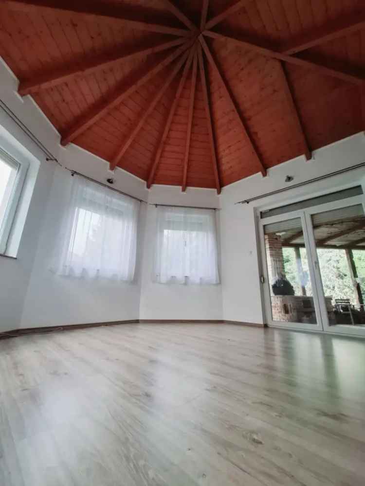 Farádi családi ház eladó - 140 m² - 4 szoba - kert - garázs