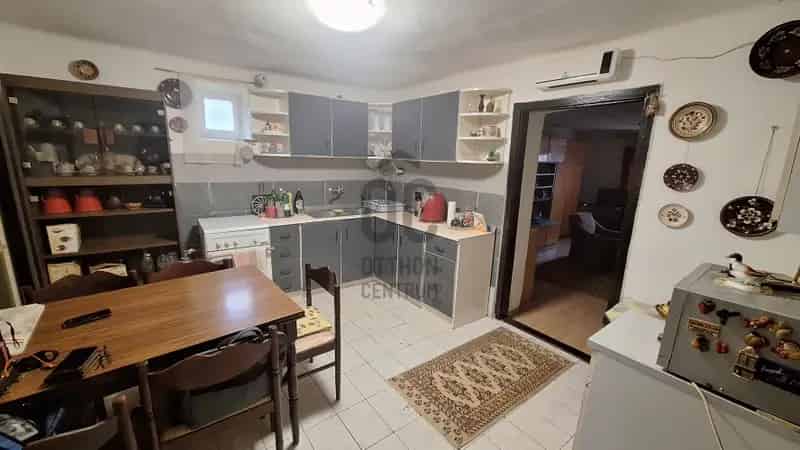 Sárkeszi családi ház eladó 55nm 2 szoba