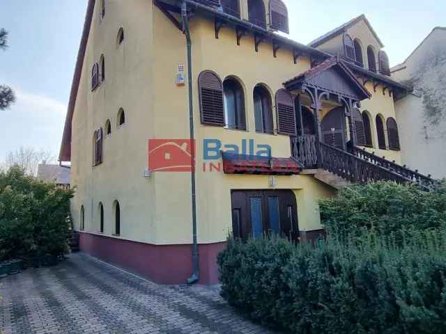 XIV Kerulet Alsorakos 3 Generacios 350 nm-es Családi Haz Elado