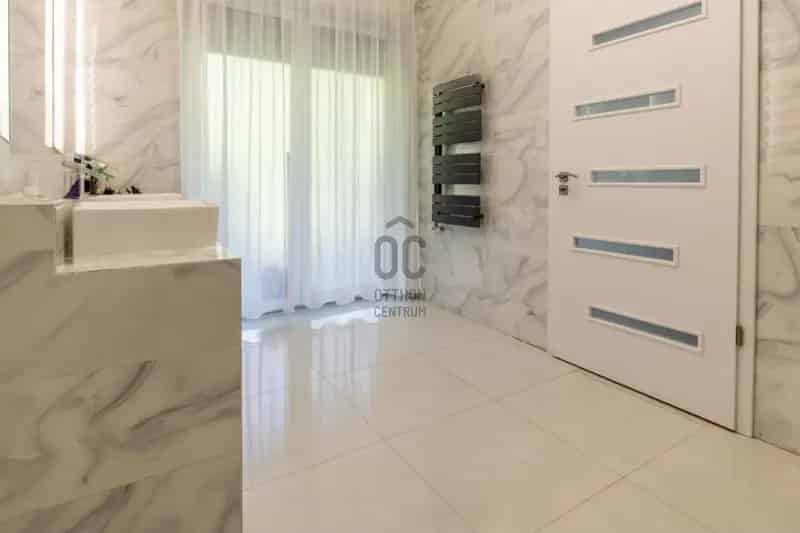 Budapest III kerület Luxus 300 m2-es Családi Ház Eladó