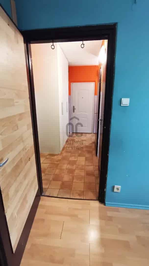 3 szobás lakás eladó Újpalotán felújítandó állapotban