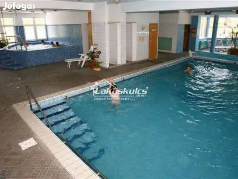 Eladó szálloda Zalakaroson wellness részleggel