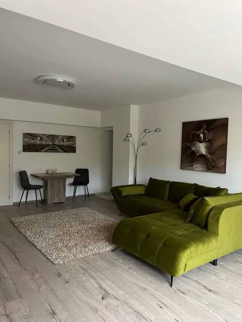 Elegáns 3 szintes családi ház Budafokon medence szaunával