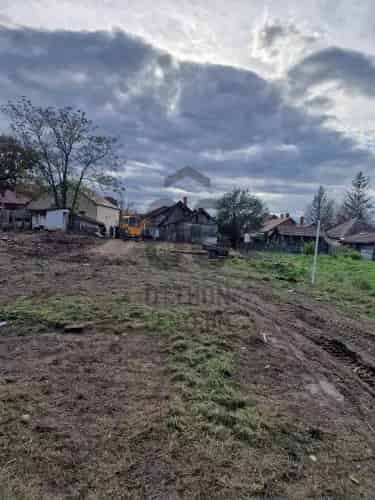 Tetétlen családi ház eladó 1936 nm-es telken