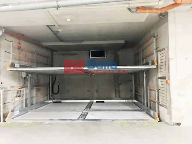 Budapest VIII Kerület Teremgarázs Eladó 12 nm