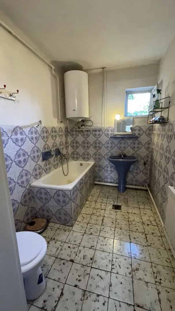 Győrújbarát 2 Lakásos Családi Ház Eladó