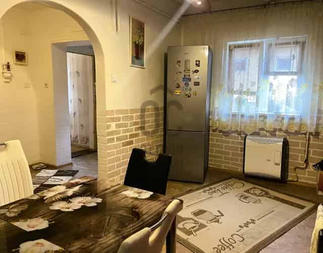 Bugyii eladó családi ház, DHZ061619