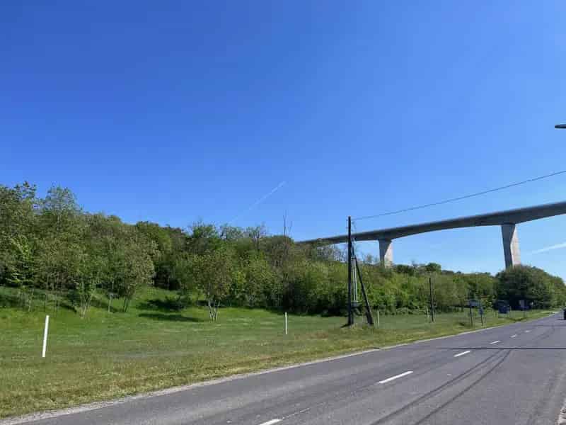 Kőröshegyi építési telkek eladó panorámával