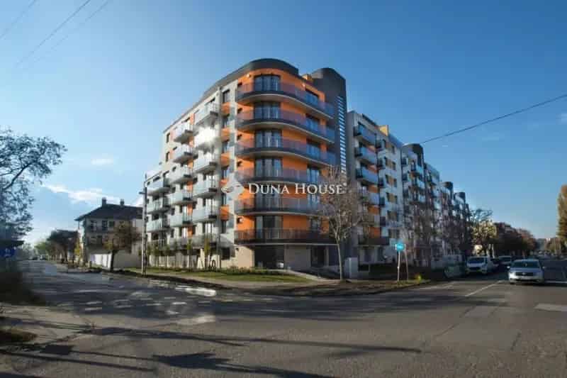 8 db Teremgarázs Beállóhely Eladó Budapest 13 Kerületben