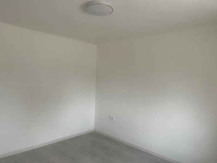 80m2 25m2-es Felújított Családi Ház Eladó Nagy Garázzsal