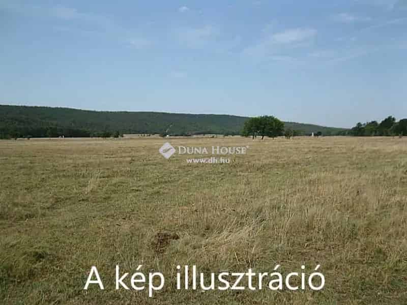 Tószegi zártkert eladó 800 nm - Héja utca