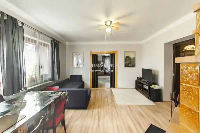 Zsámbék - Panorámás 3 szobás családi ház eladó