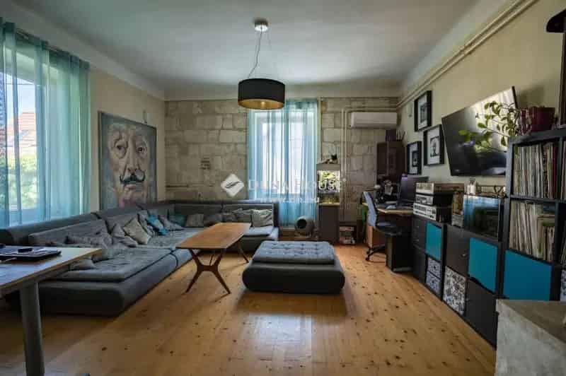 Eladó 7 szobás családi ház Budapest 22 kerületben