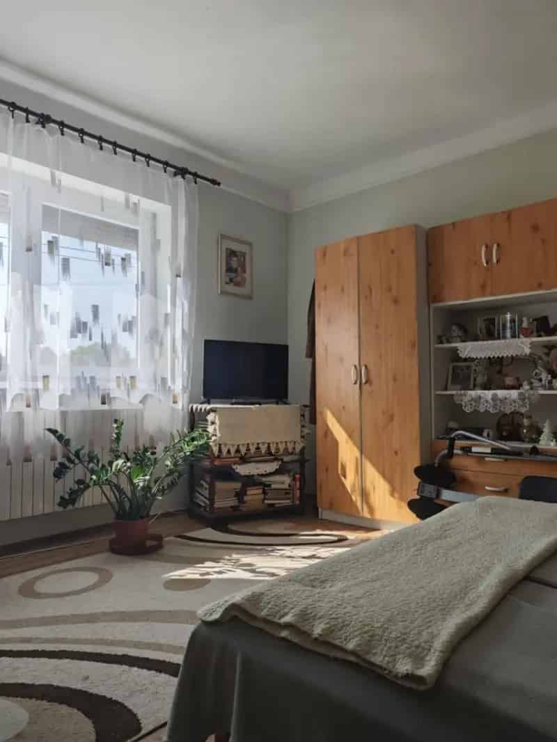 Győr Újváros 2 szobás családi ház garázzsal eladó