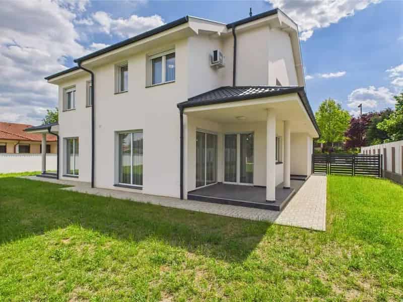 Újépítésű Ikerház Pallagon - Luxus, Modern, Családoknak Ideális