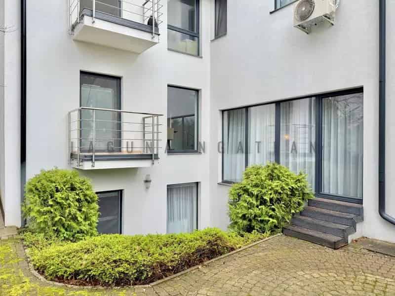 Buda XII ker Svábhegy 300 m2 6 szobás családi ház eladó