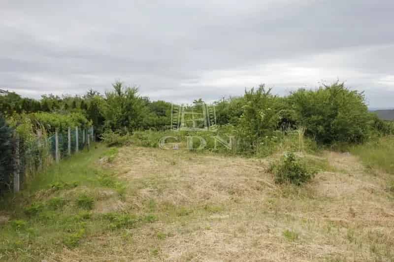 Sopron Aranyhegy 6300 m2-es telek eladó