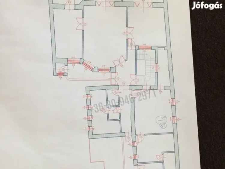 Eladó vendéglátó egység Békéscsaba Belváros Szabadság tér közelében