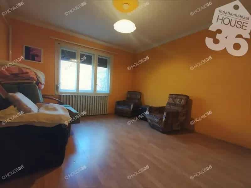 Kecskemét Miklóstelep Két Generációs Családi Ház 3045 m2 Telekkel