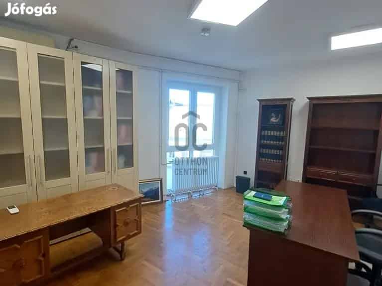 Debrecen Belváros Iroda Üzlethelyiség Eladó 158 nm