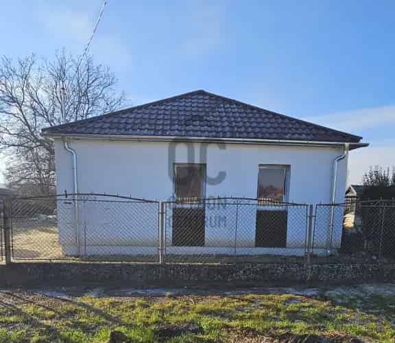 Ádándi családi ház eladó - Siófok közelében