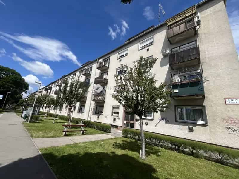 Szigetszentmiklósi 2 szobás lakás eladó azonnal költözhető
