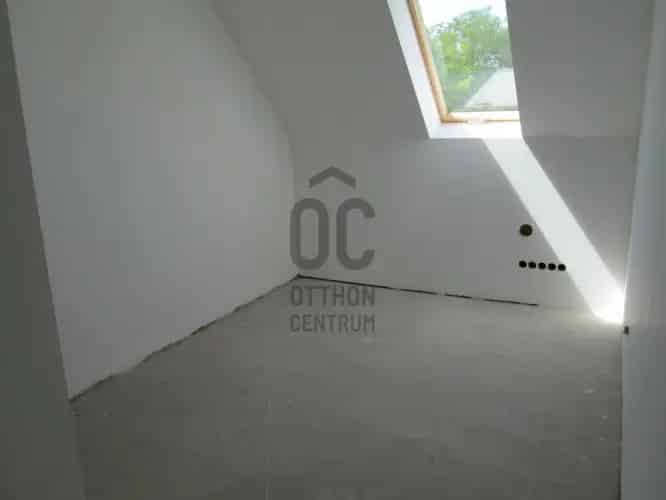 Ordacsehi elado csalad haz istalloval