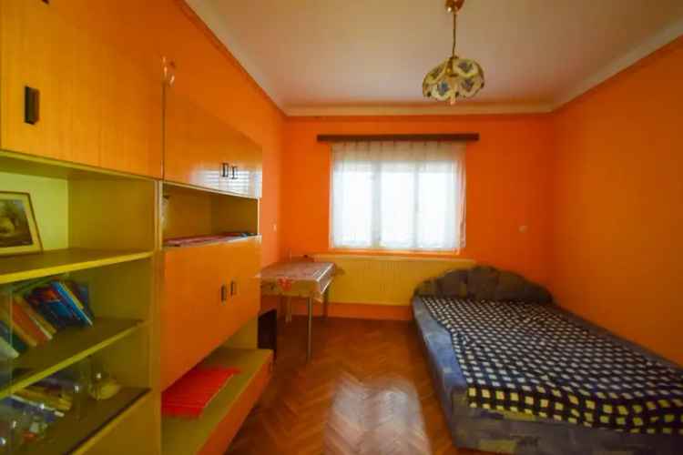 Ház Kiadó in Esztergomi járás, Dunántúl
