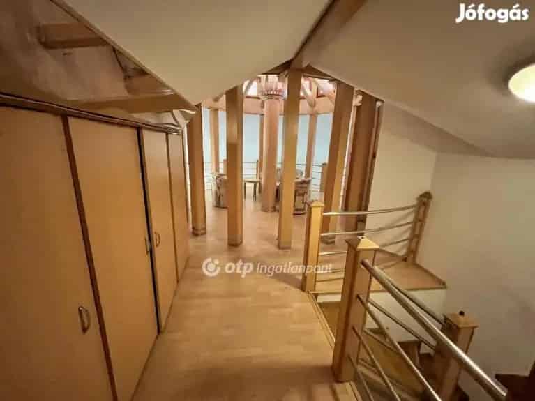 Hortobágy Központjában Eladó 142m2-es Két Szintes Üzlethelyiség