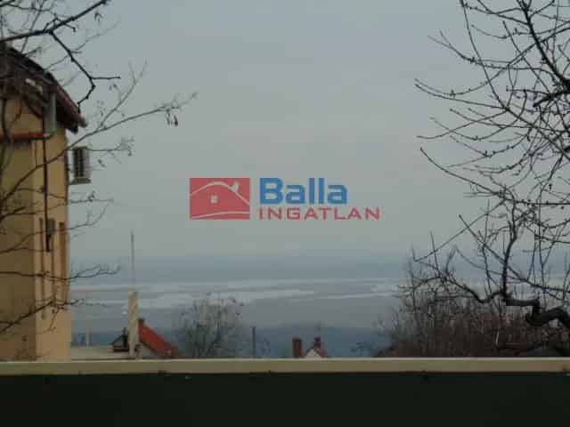 Pákozd Telek Eladó Panorámás Dombvidéki Zsákutca