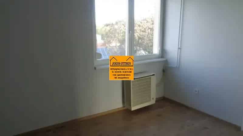 Eladó 2 szobás tégla lakás Nyíregyházán