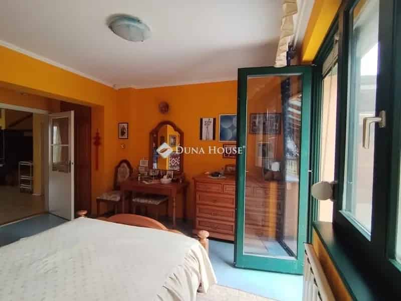 Hódmezővásárhelyi 6 szobás felújított polgári villa eladó