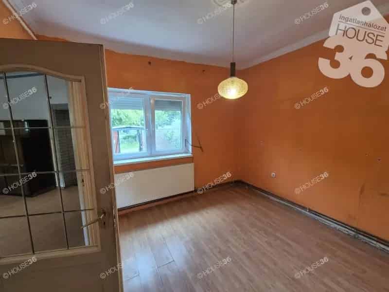 Kecskemét 75nm 3 szobás családi ház felújítandó