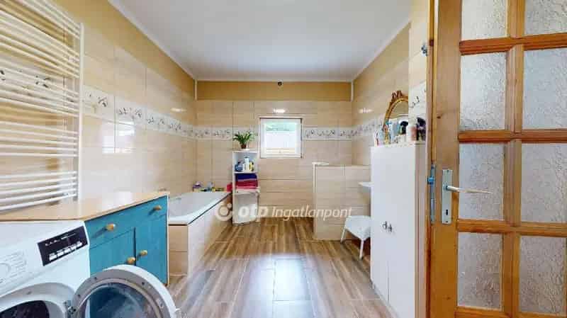 Polgár - Felújított családi ház eladó - 98 m2 - 1172 m2 telekkel