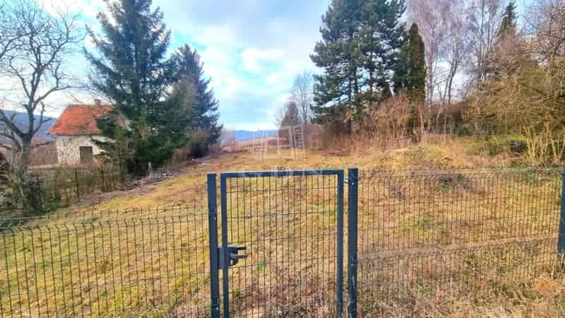 Csobánka panorámás építési telek eladó