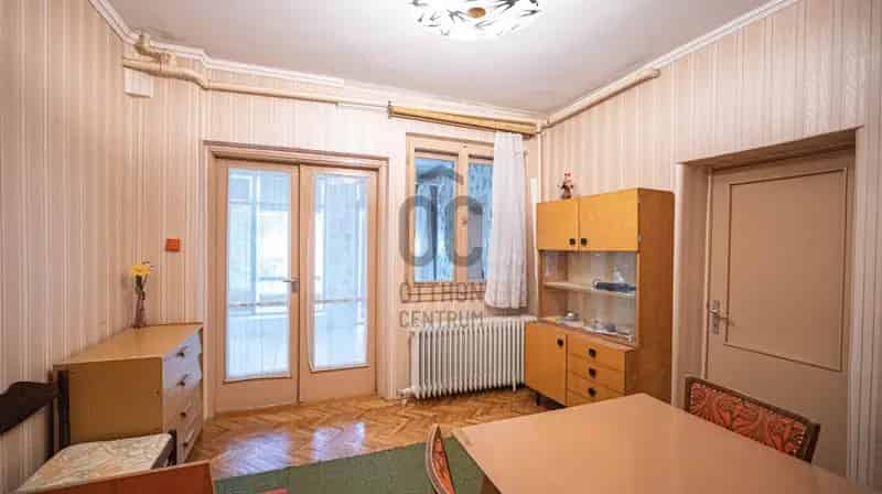 Tolnai családi ház eladó 117 m2 90 m2 melléképülettel
