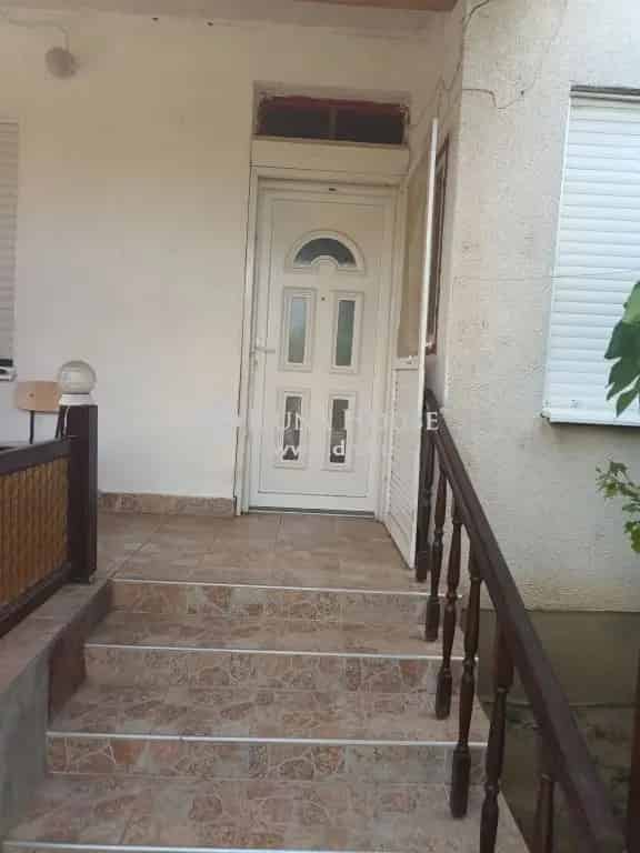 Tolna megye Tolna 120m2-es családi ház eladó