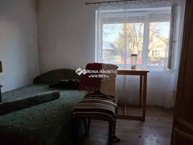 90 m2-es Felújítandó Családi Házrész Eladó