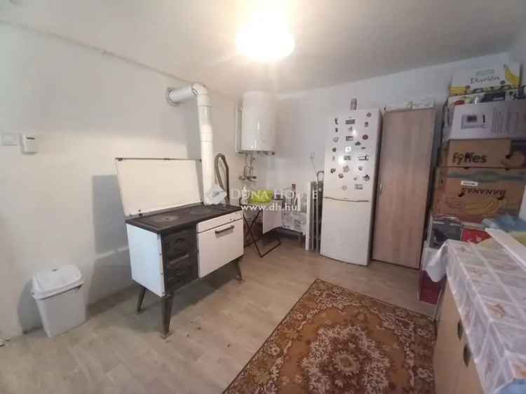 80m2-es családi ház Tiszakécskén eladó