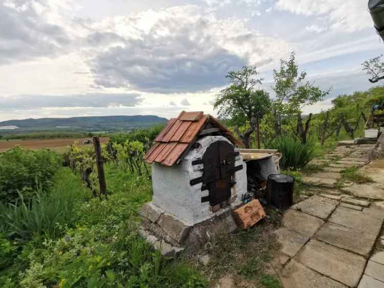 Eladó zártkerti ingatlan Várvölgyben panorámás kilátással