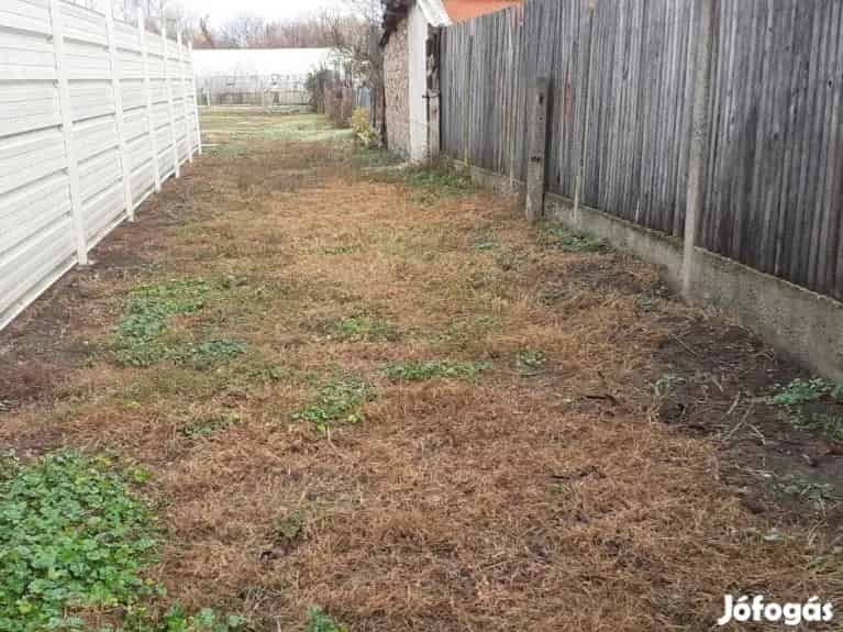 Hímes építési telek eladó Nyíregyházán 820m2