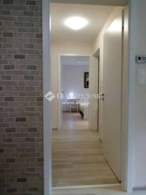 Balatonboglár Apartmanház Eladó Bejáratott Vendégkörrel