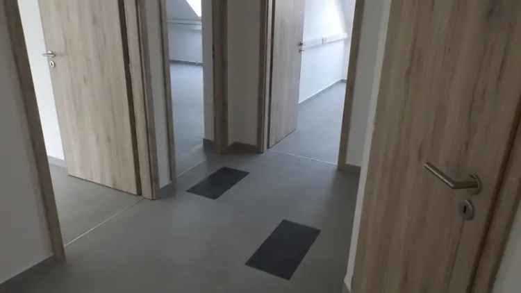 Szeged Felsőváros: Felújított Irodaház eladó - Befektetésnek vagy Vállalkozásnak