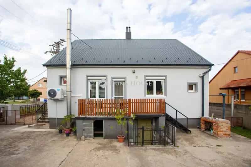 Ház Kiadó , Mosonmagyaróvári járás, Dunántúl