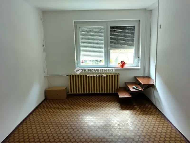 Kétgenerációs családi ház eladó Piliscséven